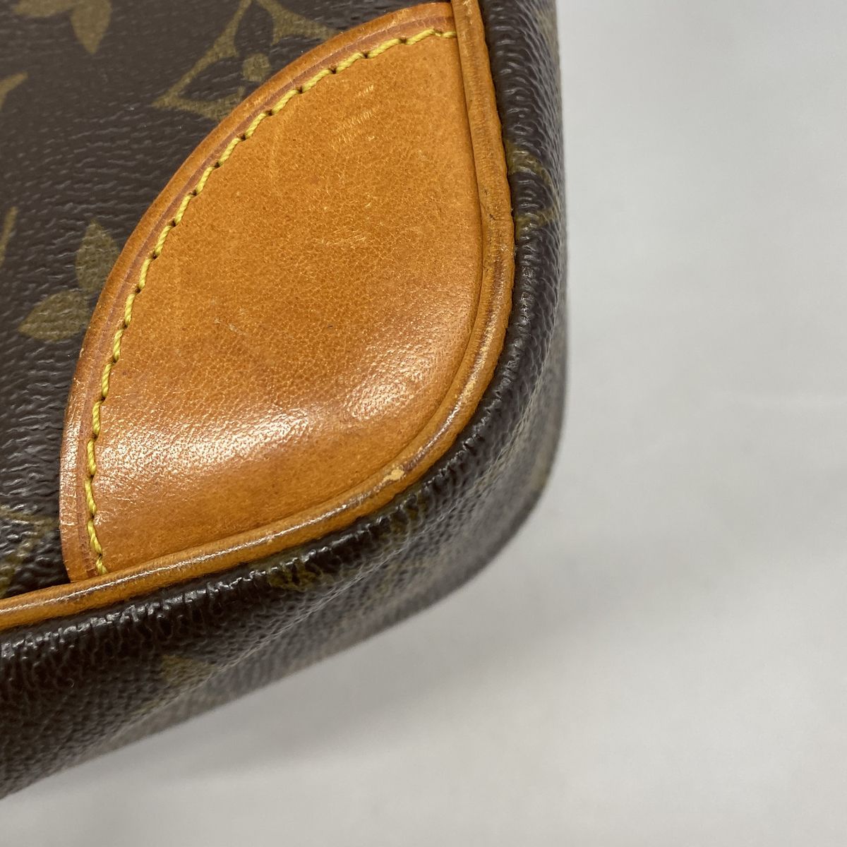 Louis Vuitton Clutch Monogram Compiegne 28 Brown — view 7
