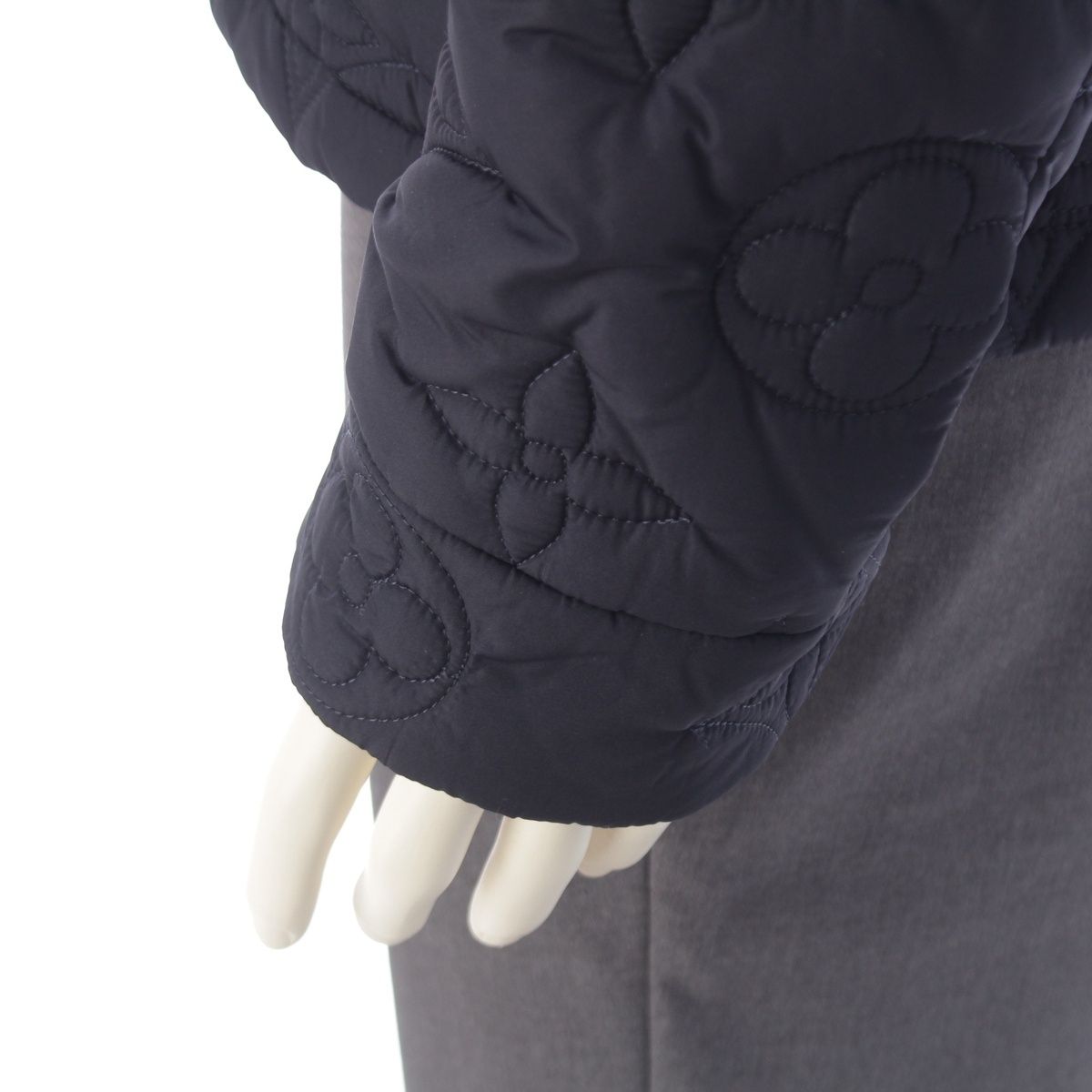 Louis Vuitton Nylon Jacket Navy 44 — view 7