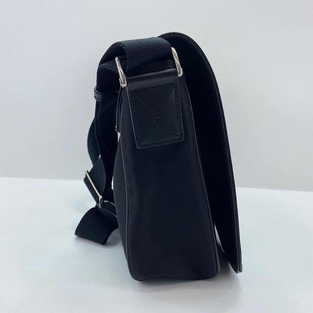 Gucci Shoulder Bag Web Techno — view 6