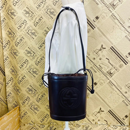 Gucci Bucket Shape Shoulder Bag Interlocking G Logo Vintage Patent Brown — view 4