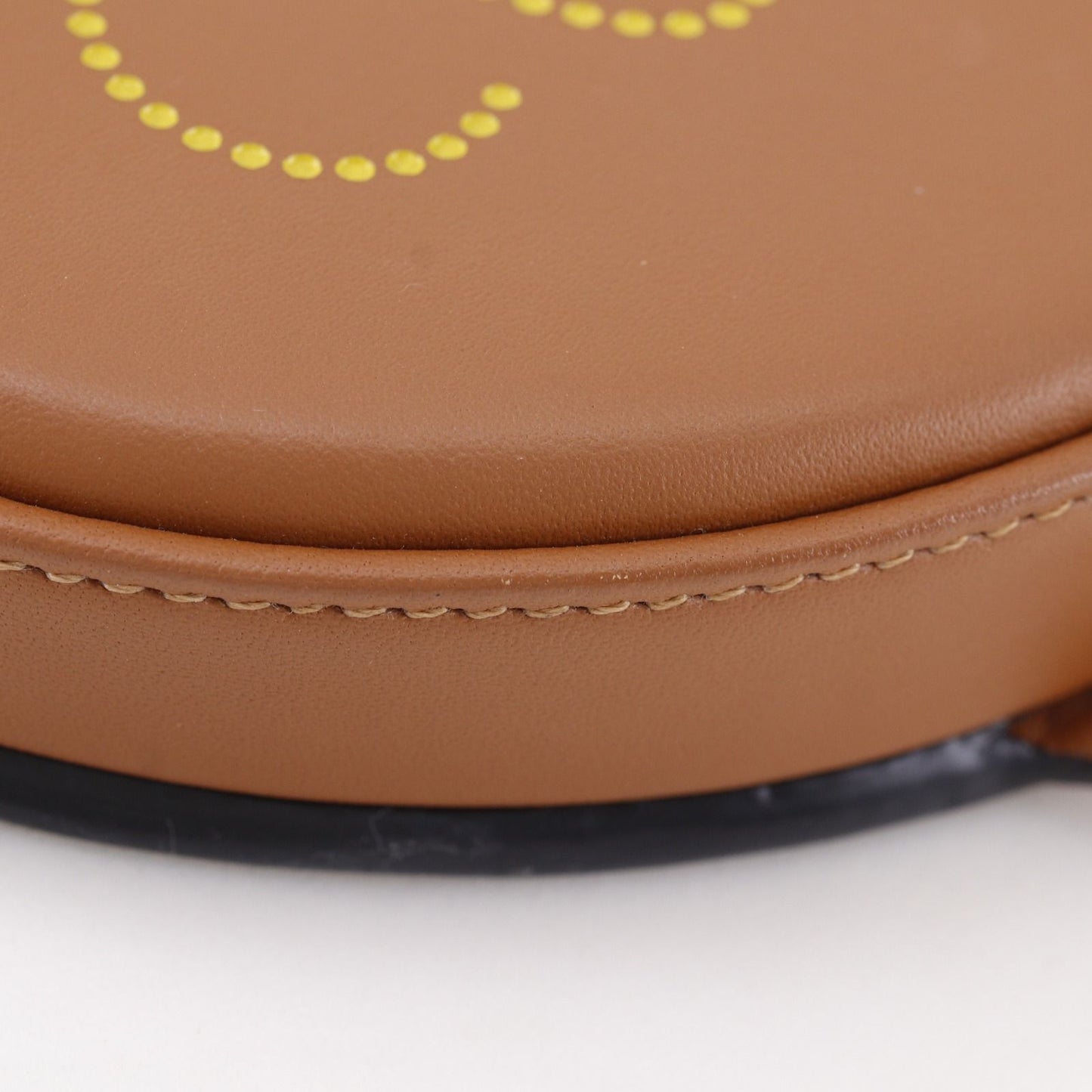 Loewe Small Heel Pouch Pochette Calfskin Brown Shoulder Bag — view 4