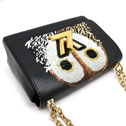 Louis Vuitton Shoulder Bag — view 4