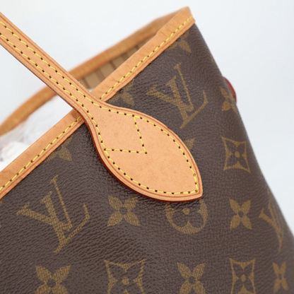 Louis Vuitton Monogram Neverfull MM Tote Shoulder Bag — view 2