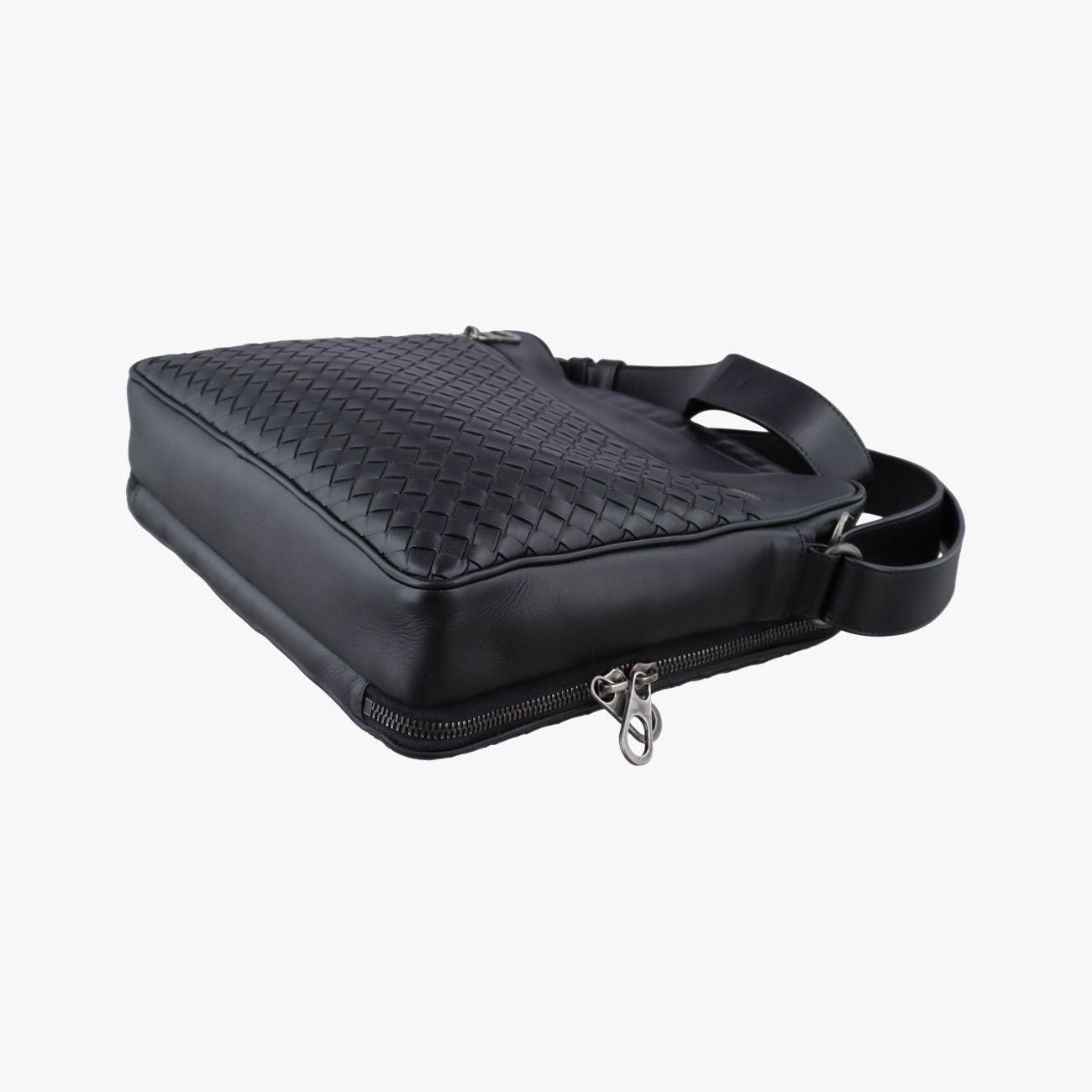 Bottega Veneta Intrecciato Black Lambskin — view 4