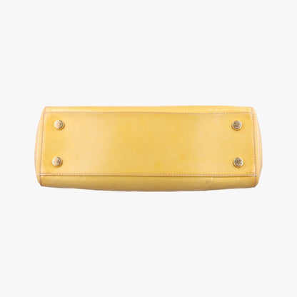 Louis Vuitton Blair MM Dune Vernis — view 3