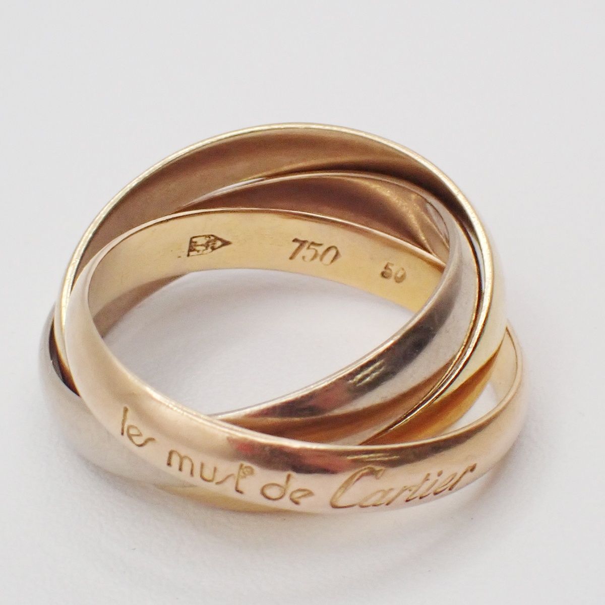 Cartier Trinity Classic Ring Gold Silver Pink — view 6