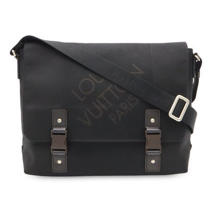 Louis Vuitton Damier Geant Lou Messenger Bag Crossbody Canvas Noir Black