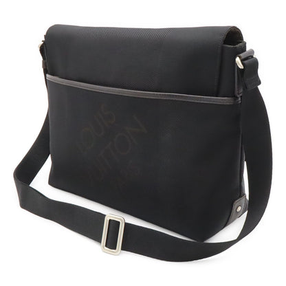 Louis Vuitton Damier Geant Lou Messenger Bag Crossbody Canvas Noir Black — view 2