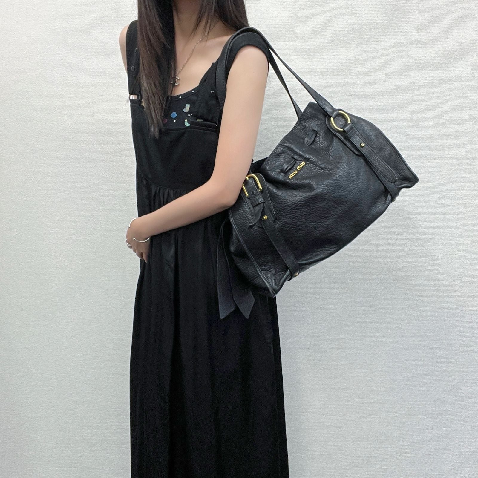 Miu Miu Vitellolux Side Ribbon Bow Tote Shoulder Bag Leather Black Gold Vintage