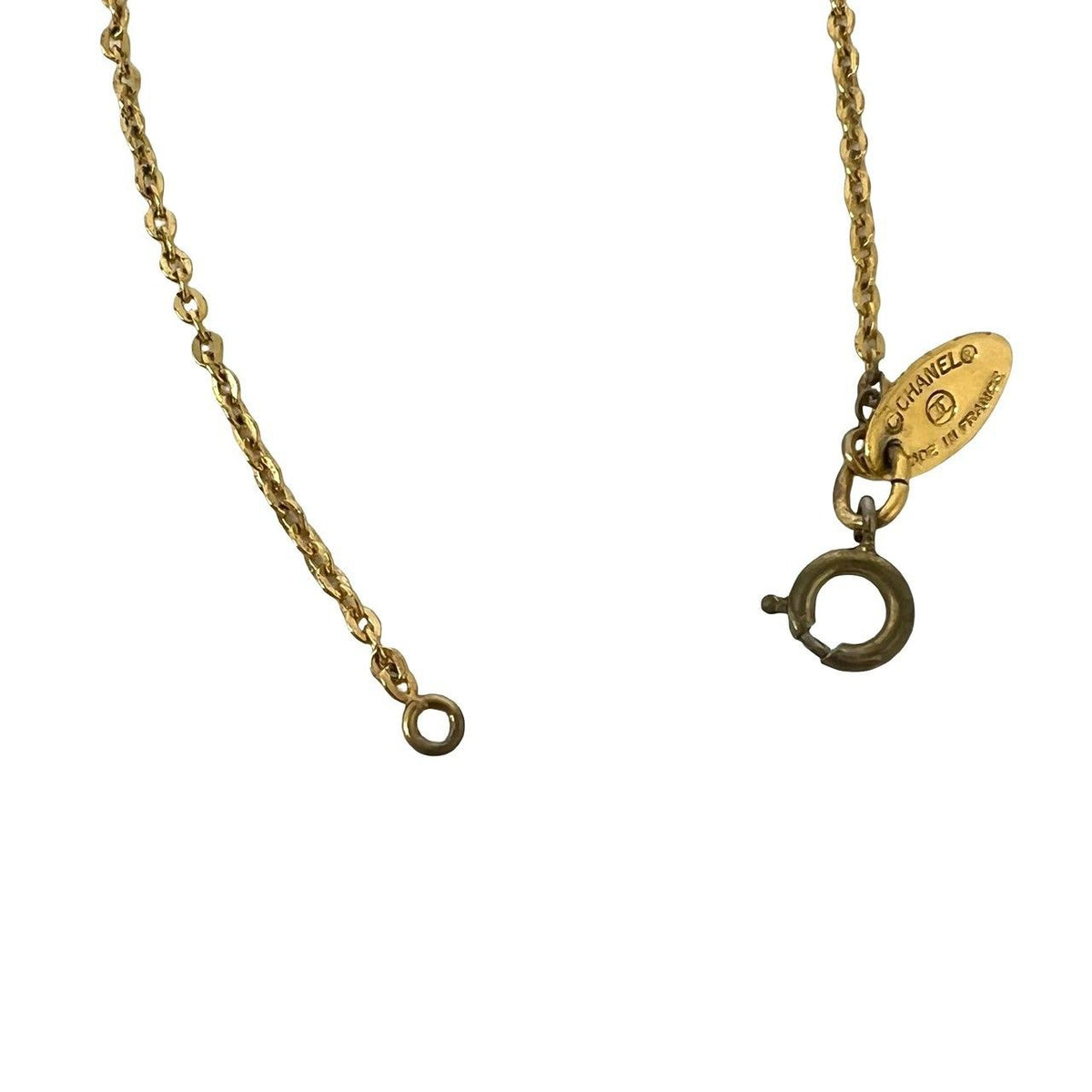 Chanel Comment Vintage CC Logo Motif Pendant Gold — view 5