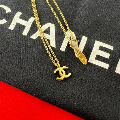 Chanel Comment Vintage CC Logo Motif Pendant Gold