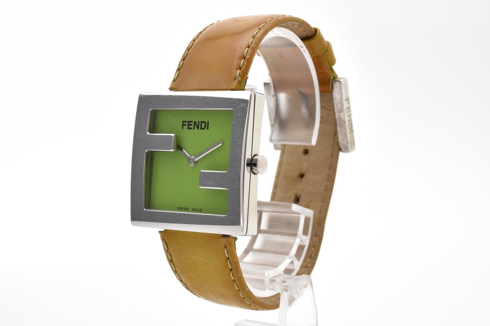 Fendi Zucca Quartz Watch Green Dial 2 Hand Stainless Steel Patent Leather 31.1 — view 3
