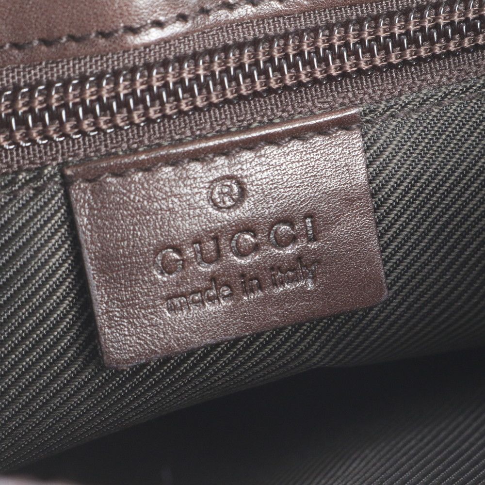 Gucci GG Supreme Leather Shoulder Bag Crossbody Messenger Business — view 8