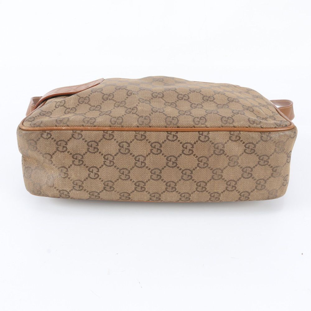 Gucci GG Supreme Leather Shoulder Bag Messenger Business Brown — view 5