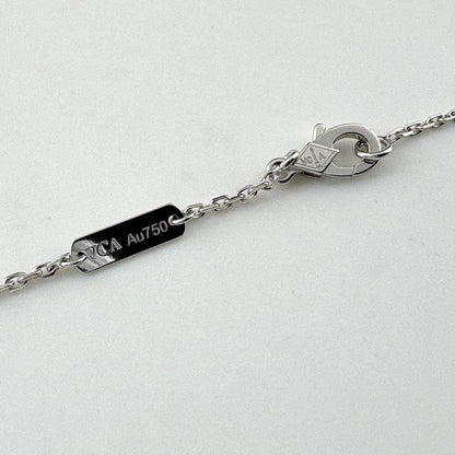 Van Cleef & Arpels Vintage Alhambra Pendant — view 4