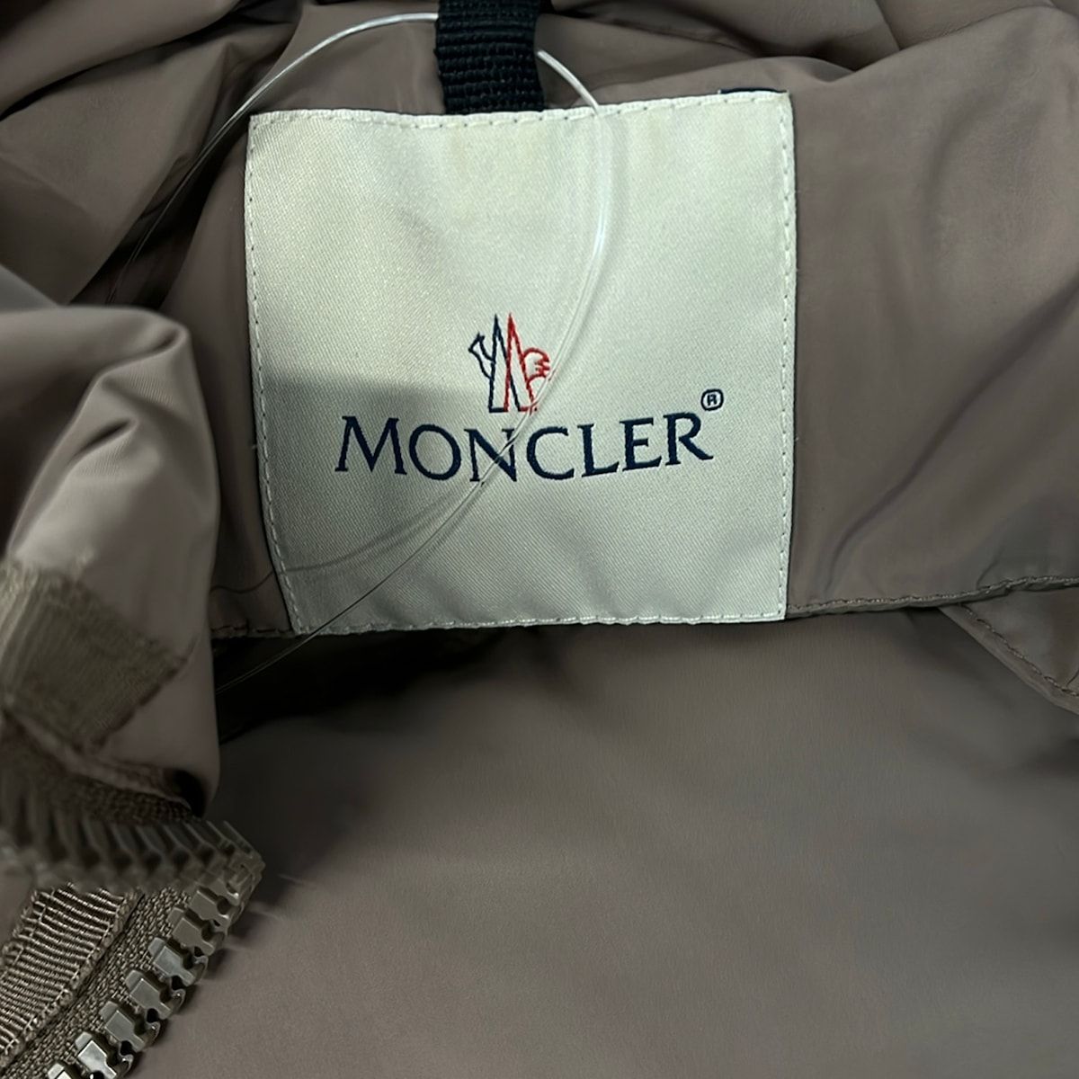 Moncler Down Coat XS Gerboise Gray Beige Long Sleeve Zip Up Winter 0 — view 3