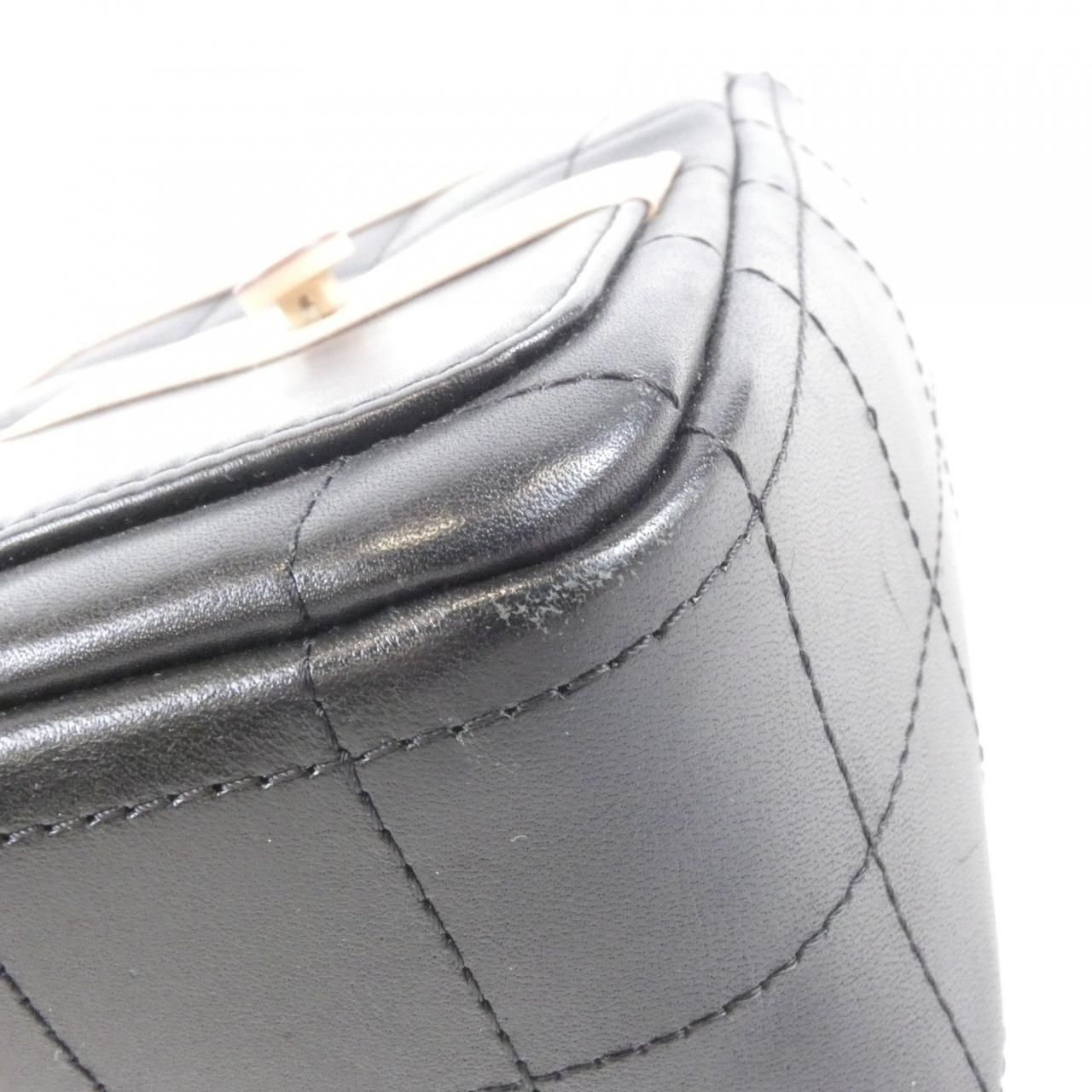 Chanel Shoulder Bag Black — view 3