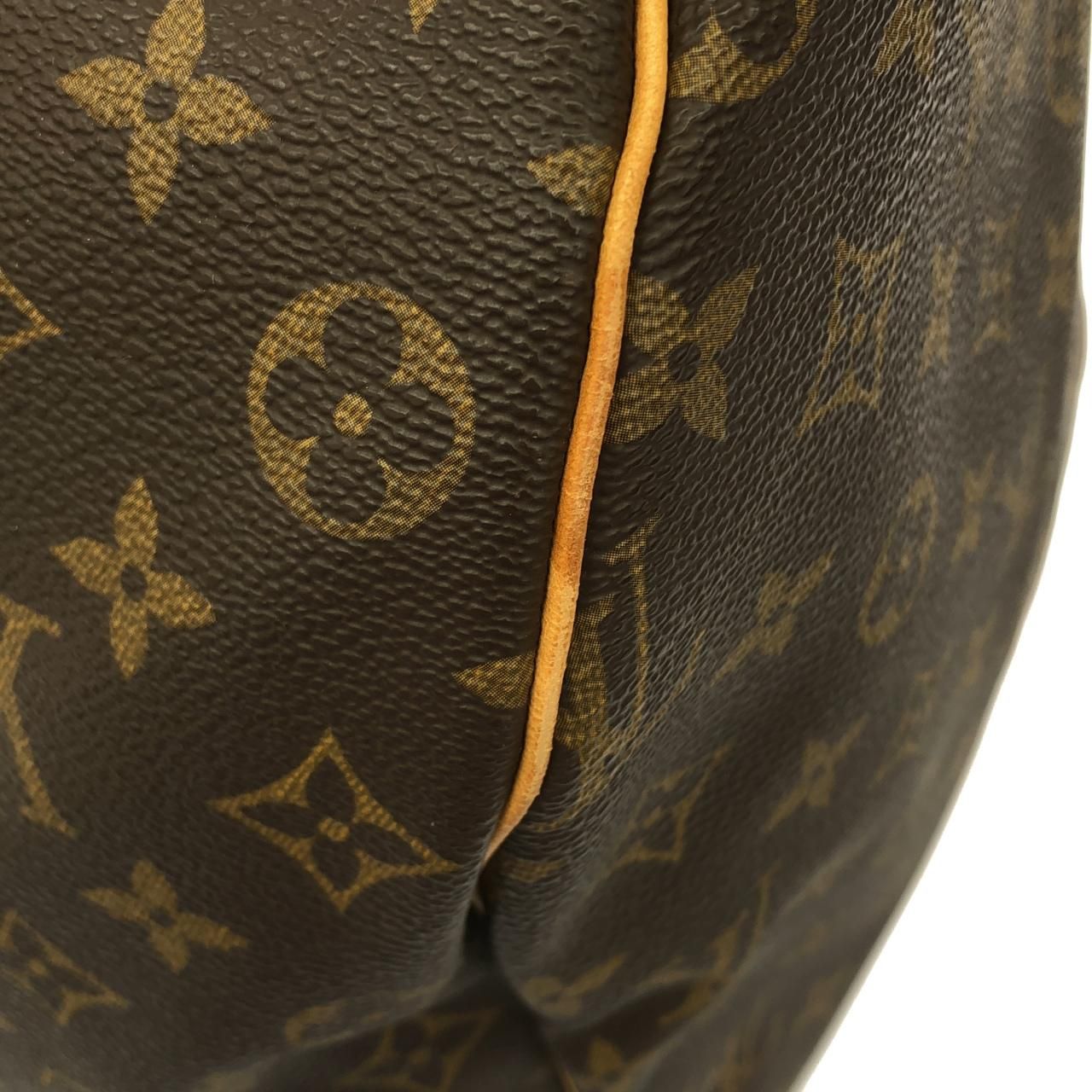 Louis Vuitton Vintage Monogram Keepall 50 Boston Bag — view 4