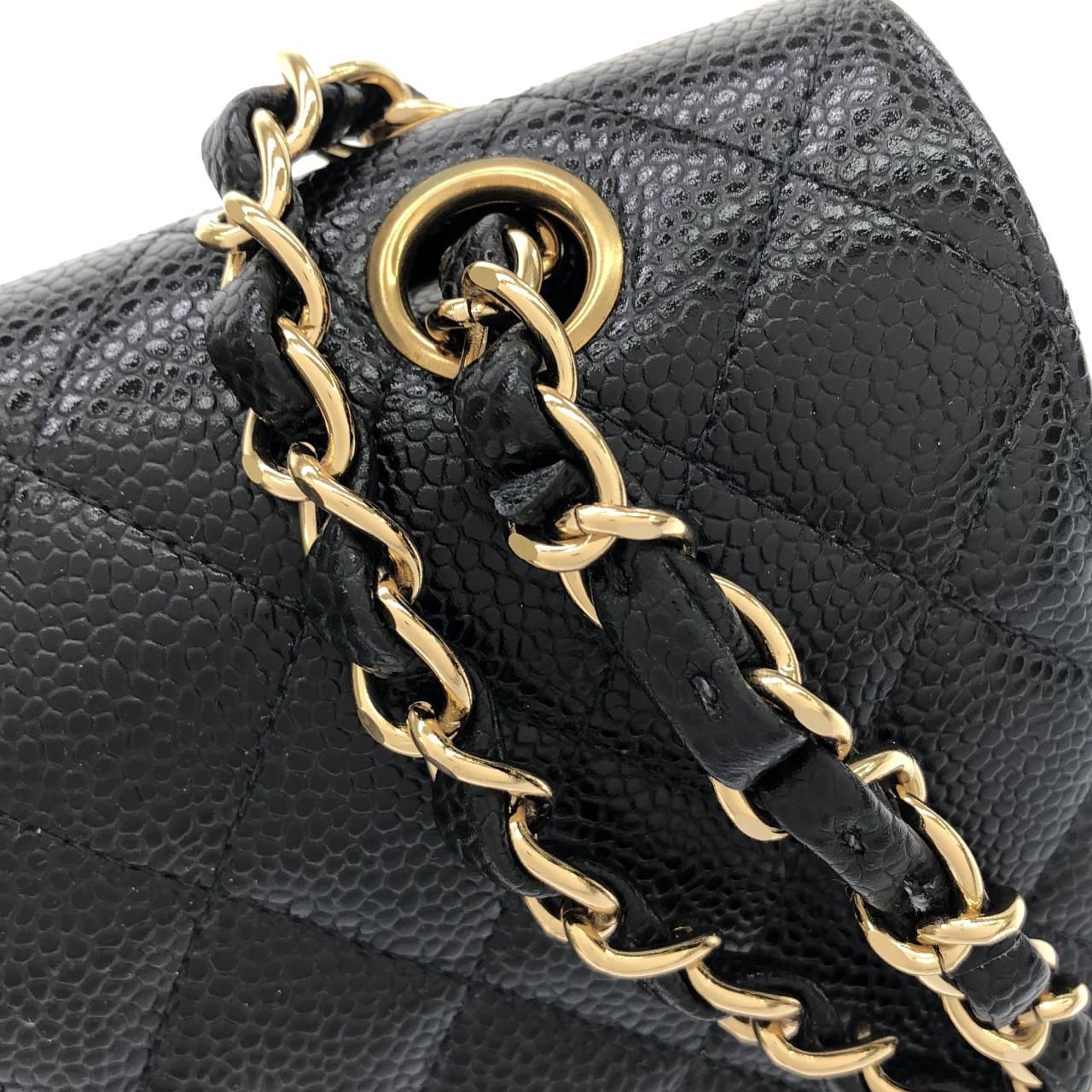 Chanel Vintage Shoulder Bag — view 6