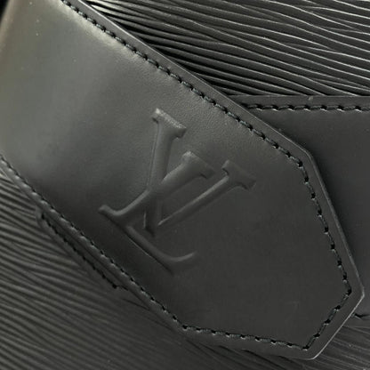 Louis Vuitton Vintage Epi Sac d'Epaule 30 Shoulder Bag — view 6
