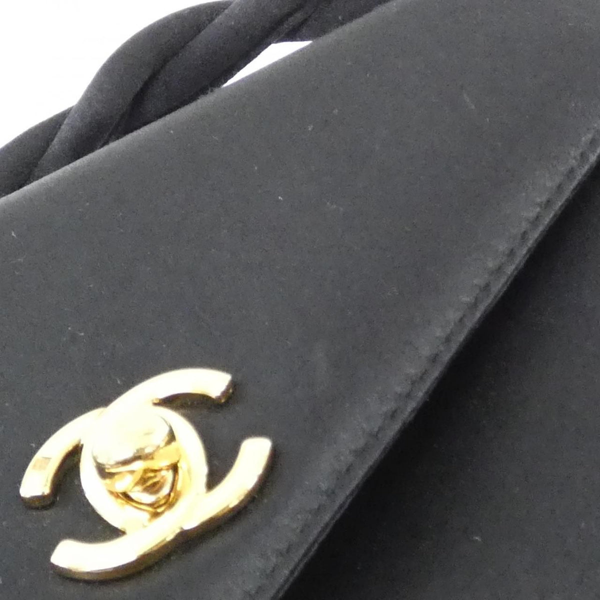 Chanel Vintage Shoulder Bag — view 5