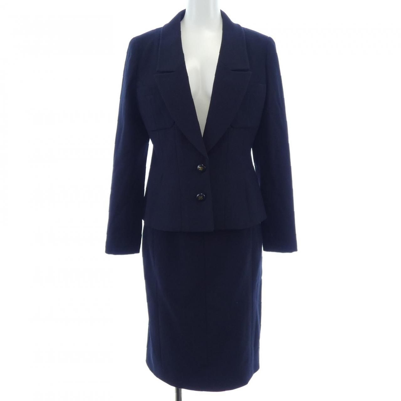 Chanel Vintage 95c Suit