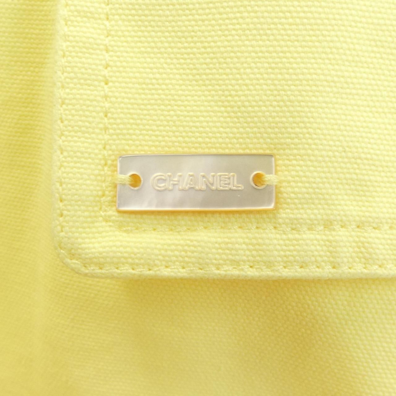 Chanel Vintage 01c Coat — view 7