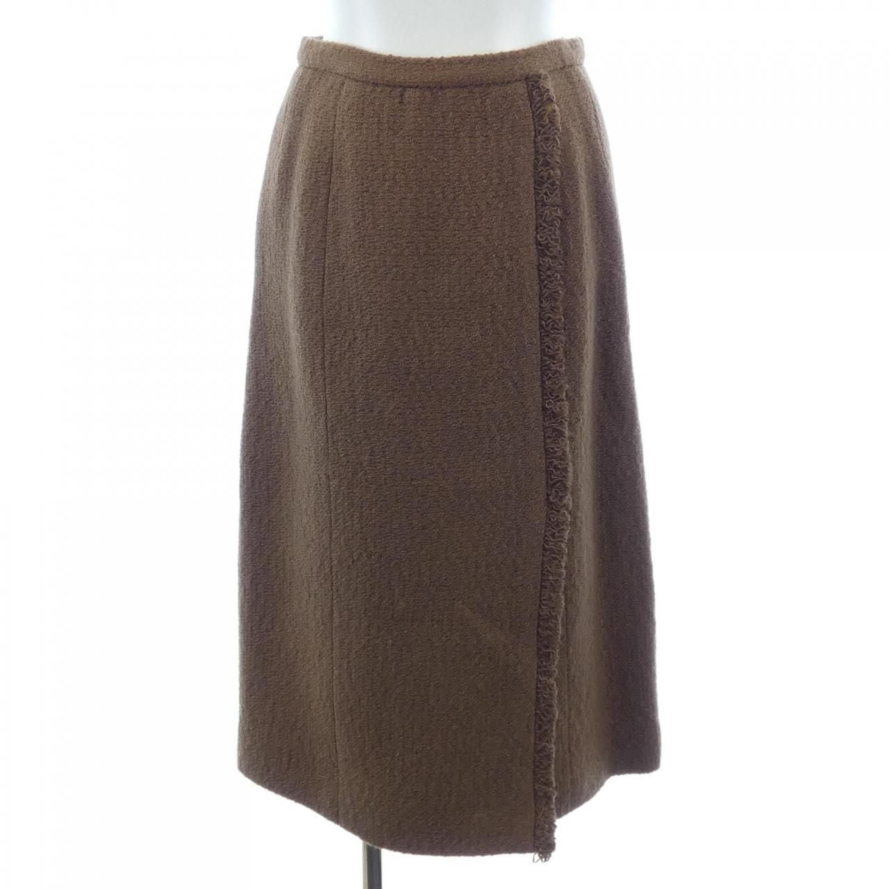 Chanel Vintage Suit Brown — view 7