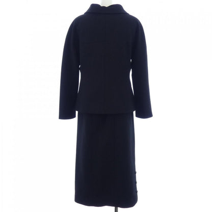 Chanel Vintage Suit Black — view 2