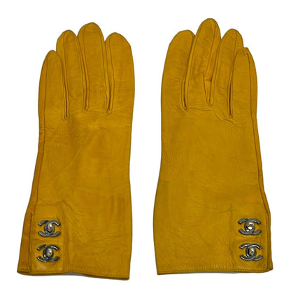 Chanel Gloves 7.5 Yellow CC Logo Turnlock Leather — view 2