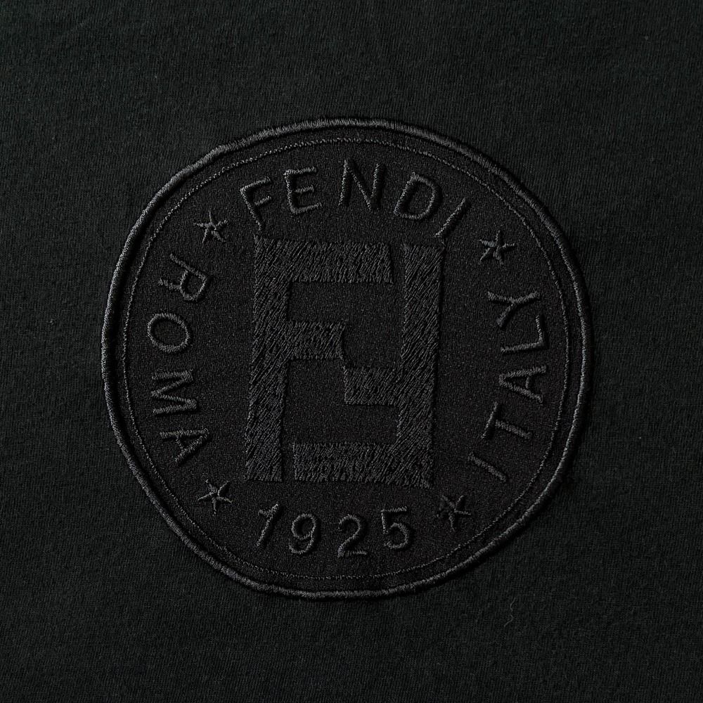 Fendi T-Shirt Short Sleeve Zucca FF Logo Embroidery Vintage Archive Black — view 3