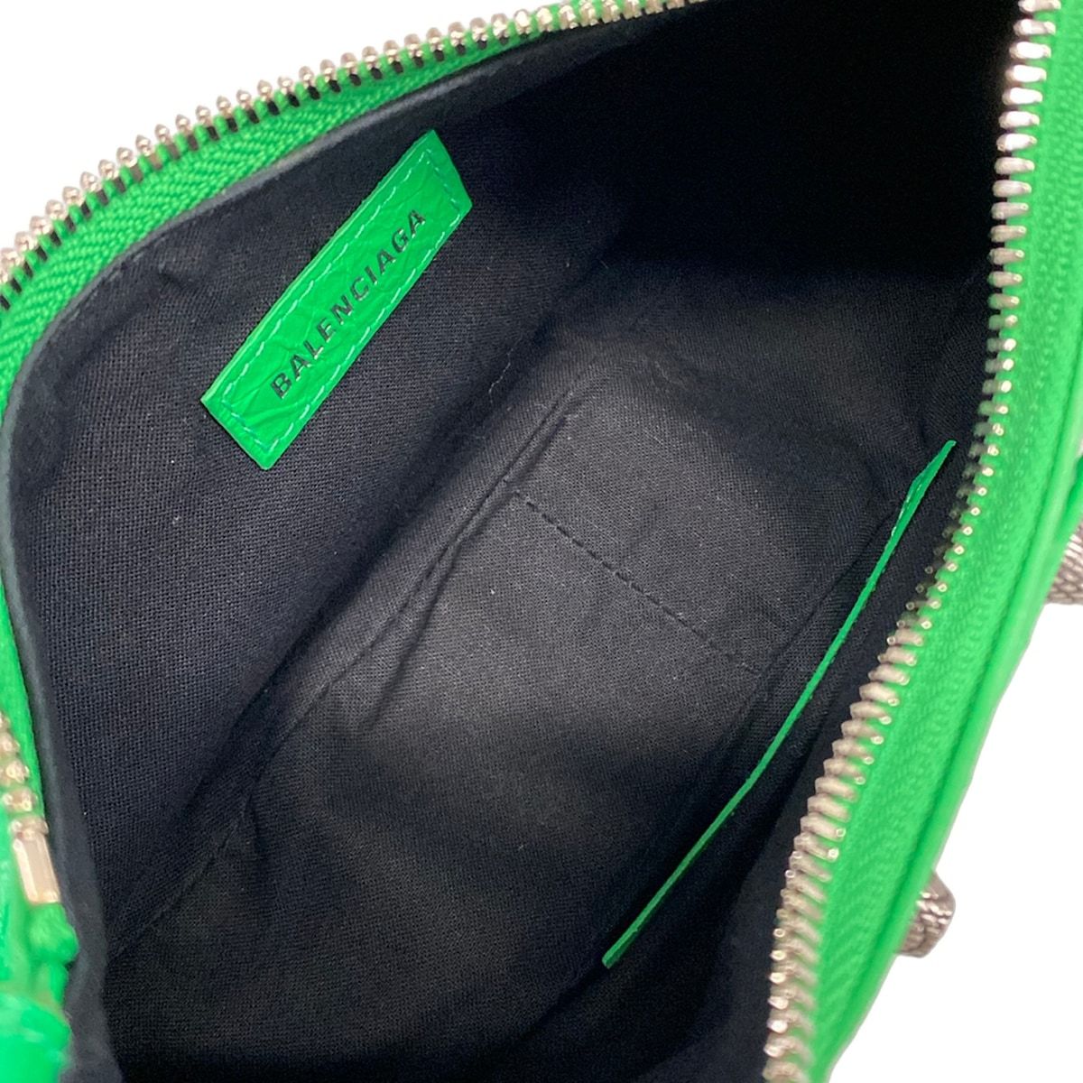Balenciaga Shoulder Bag le Cagole XS Green Leather — view 7