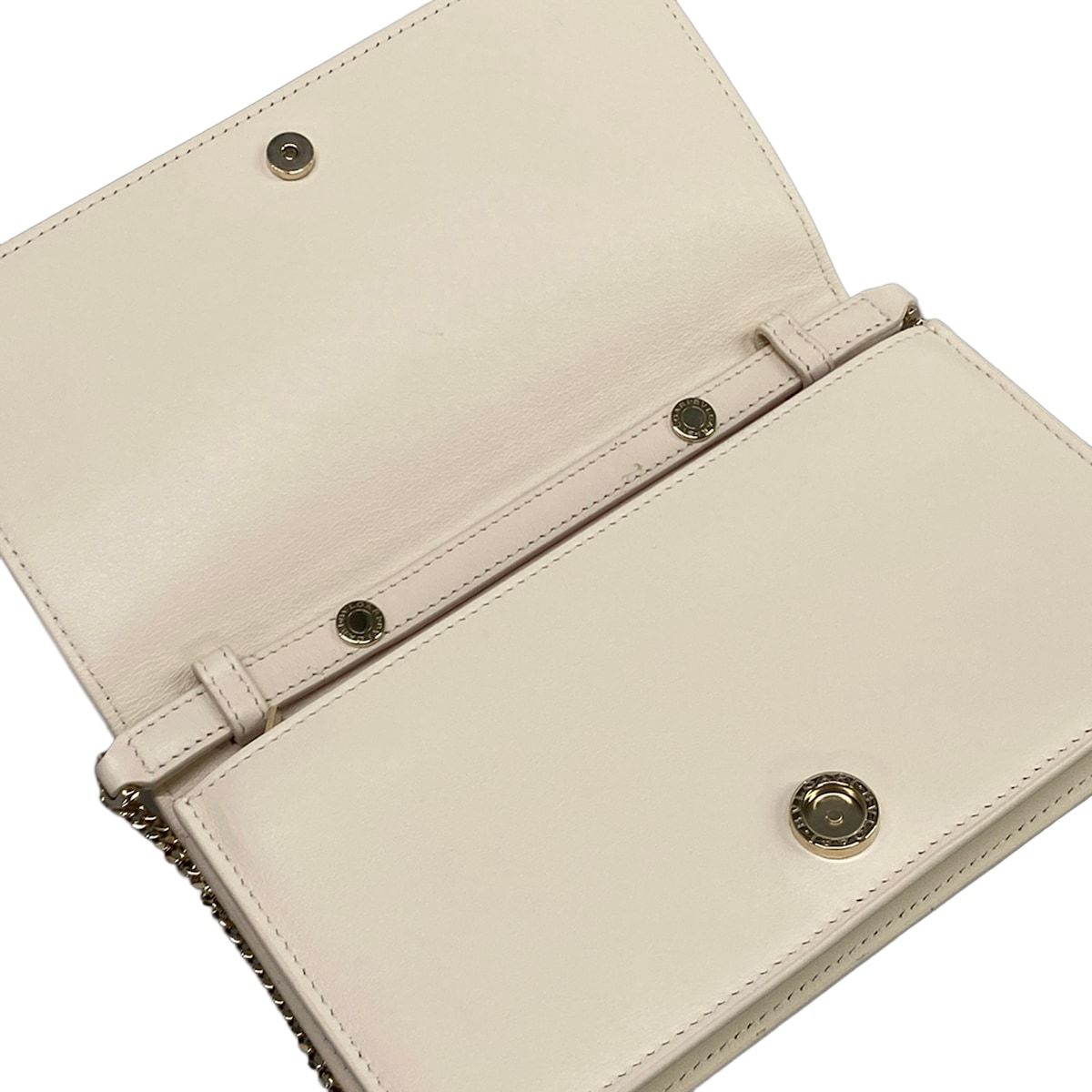 Bvlgari Wallet Infinitum Ivory Chain Embossed Processing Removable Strap — view 3