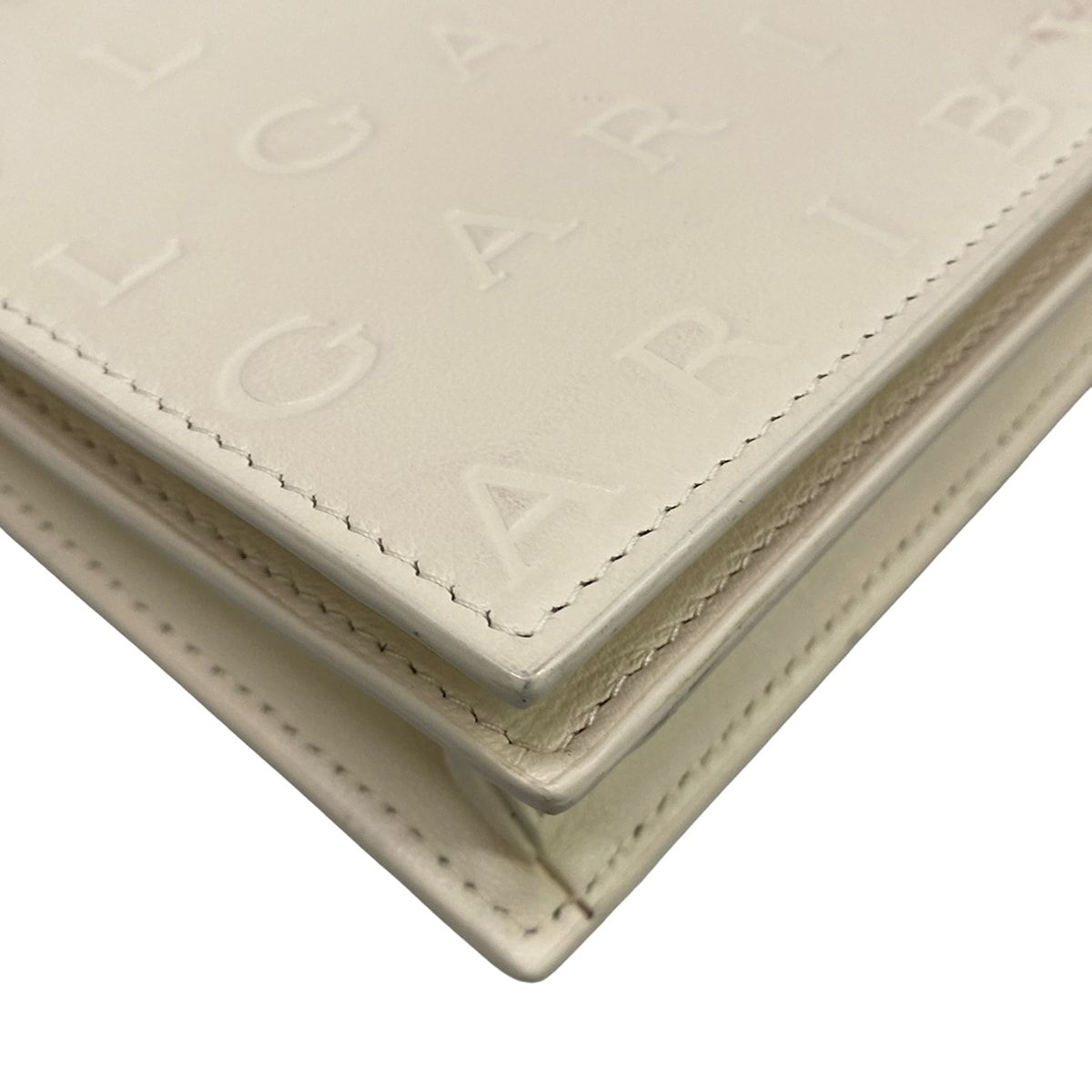 Bvlgari Wallet Infinitum Ivory Chain Embossed Processing Removable Strap — view 7