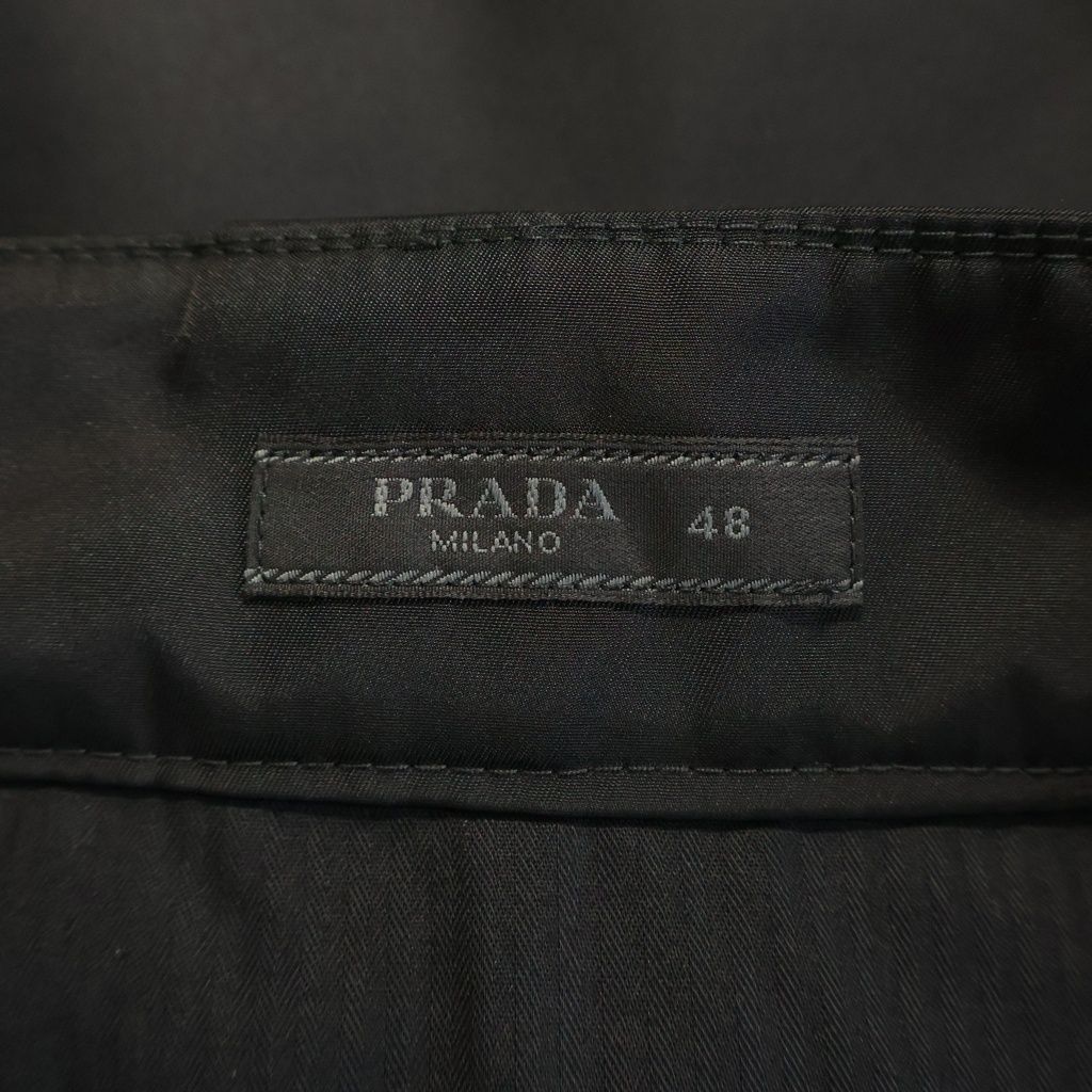 Prada Re-Nylon Bermuda Shorts Triangle Logo Nylon Black — view 6