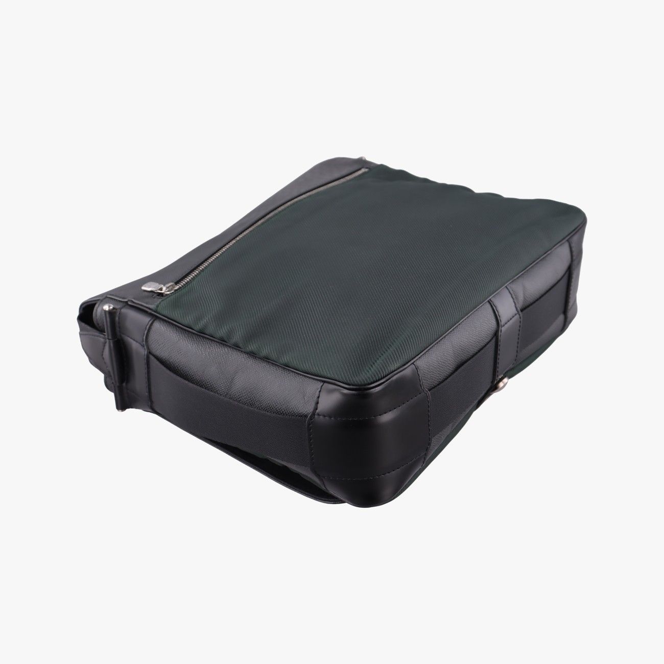 Louis Vuitton Victor Ardoise Taiga Canvas — view 7