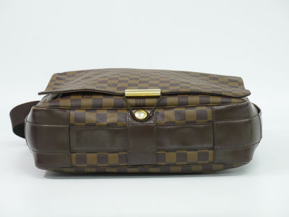 Louis Vuitton LV Bastille Damier Ebene Shoulder Bag Brown — view 3