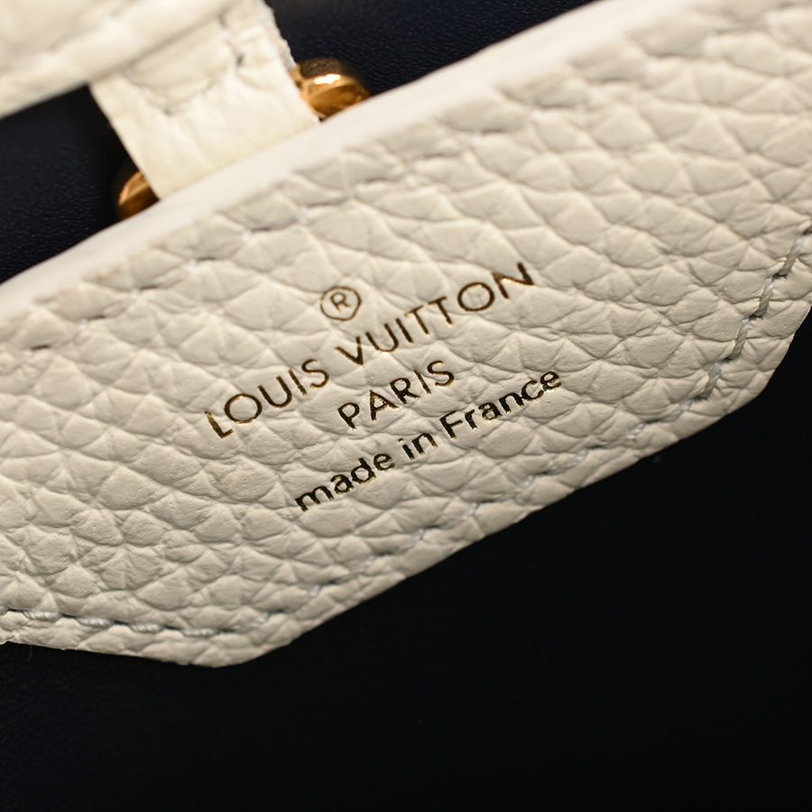 Louis Vuitton Handbag Capucines BB — view 6