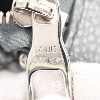 Louis Vuitton Shoulder Bag Climbing Hobo Cruiser PM — view 7