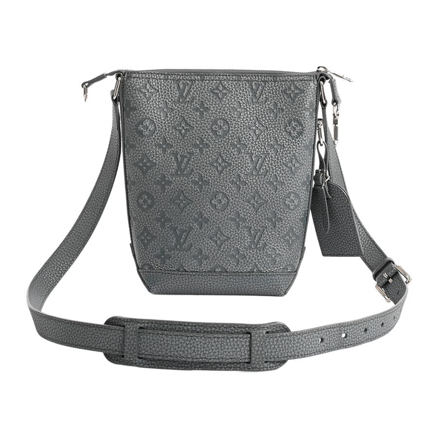 Louis Vuitton Shoulder Bag Climbing Hobo Cruiser PM — view 3
