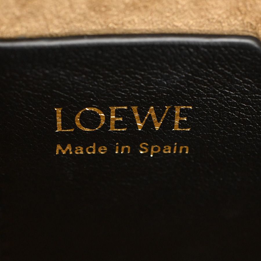 Loewe Shoulder Bag Ola Bag Medium — view 6