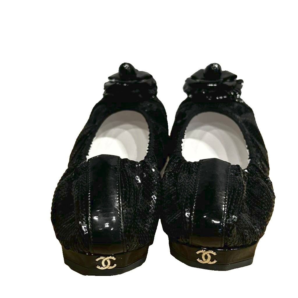 Chanel Camellia Flat Shoes Pumps Sequins Black — view 6