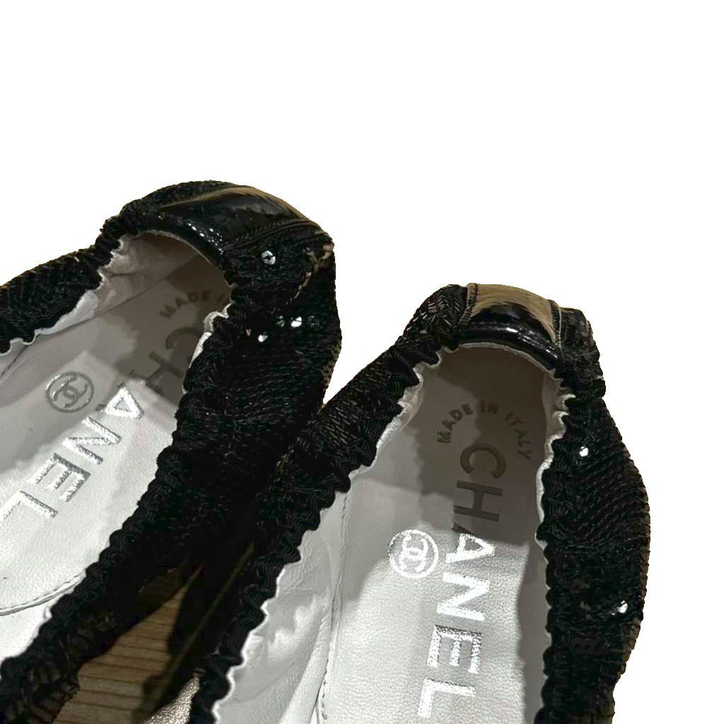 Chanel Camellia Flat Shoes Pumps Sequins Black — view 4