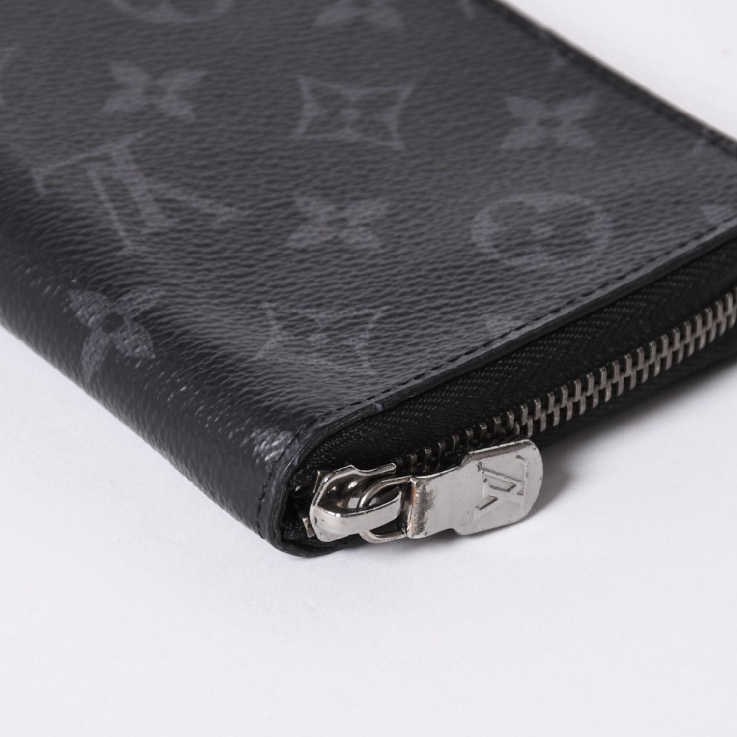 Louis Vuitton Zippy Wallet Vertical Monogram Eclipse Canvas Black Silver — view 8