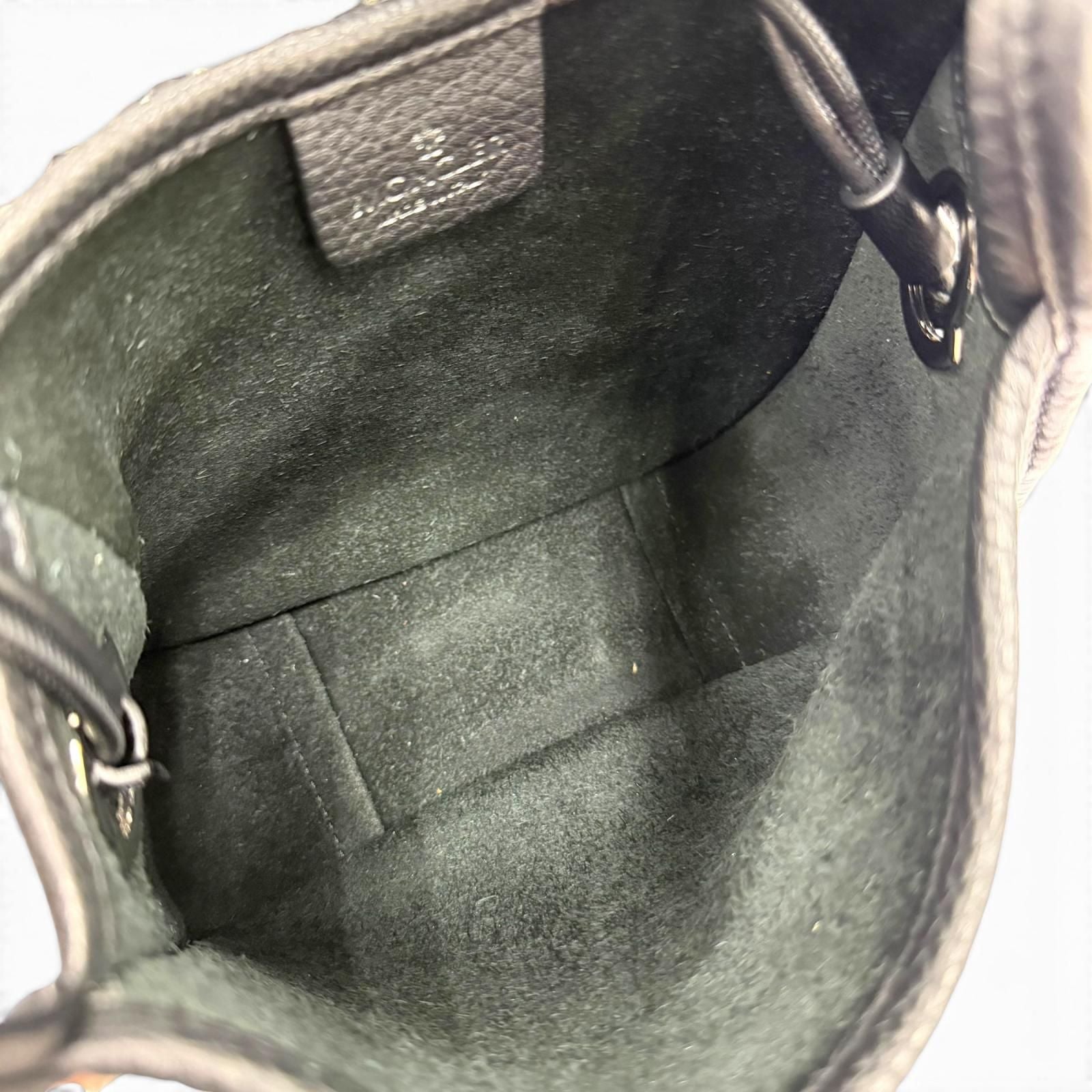 Moncler Lanier PM Shoulder Bag Logo Patch Fleece Leather Black — view 8