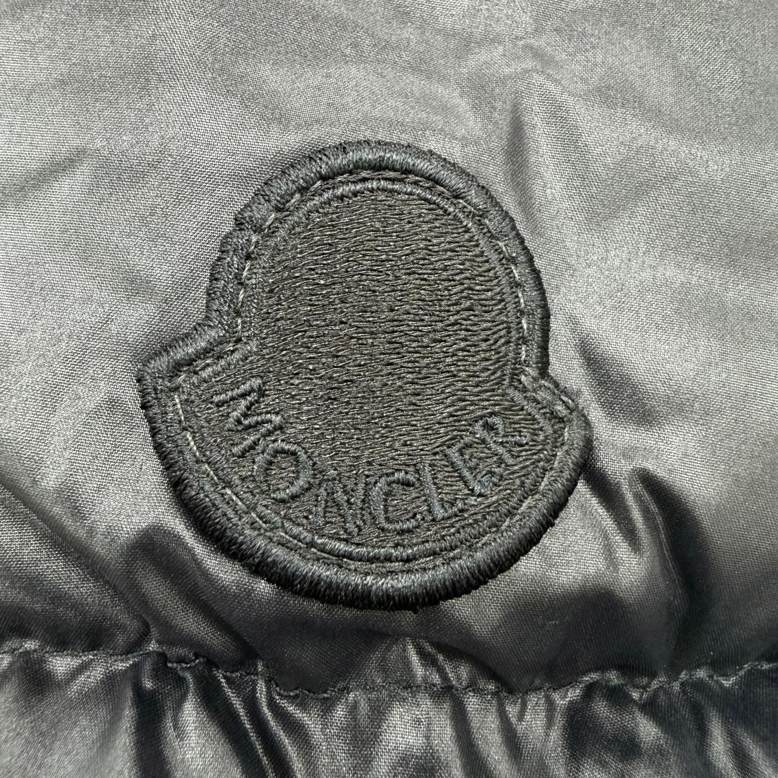 Moncler Genius 2 Patricia Logo Patch Hooded Down Coat Black Beige 00 — view 6