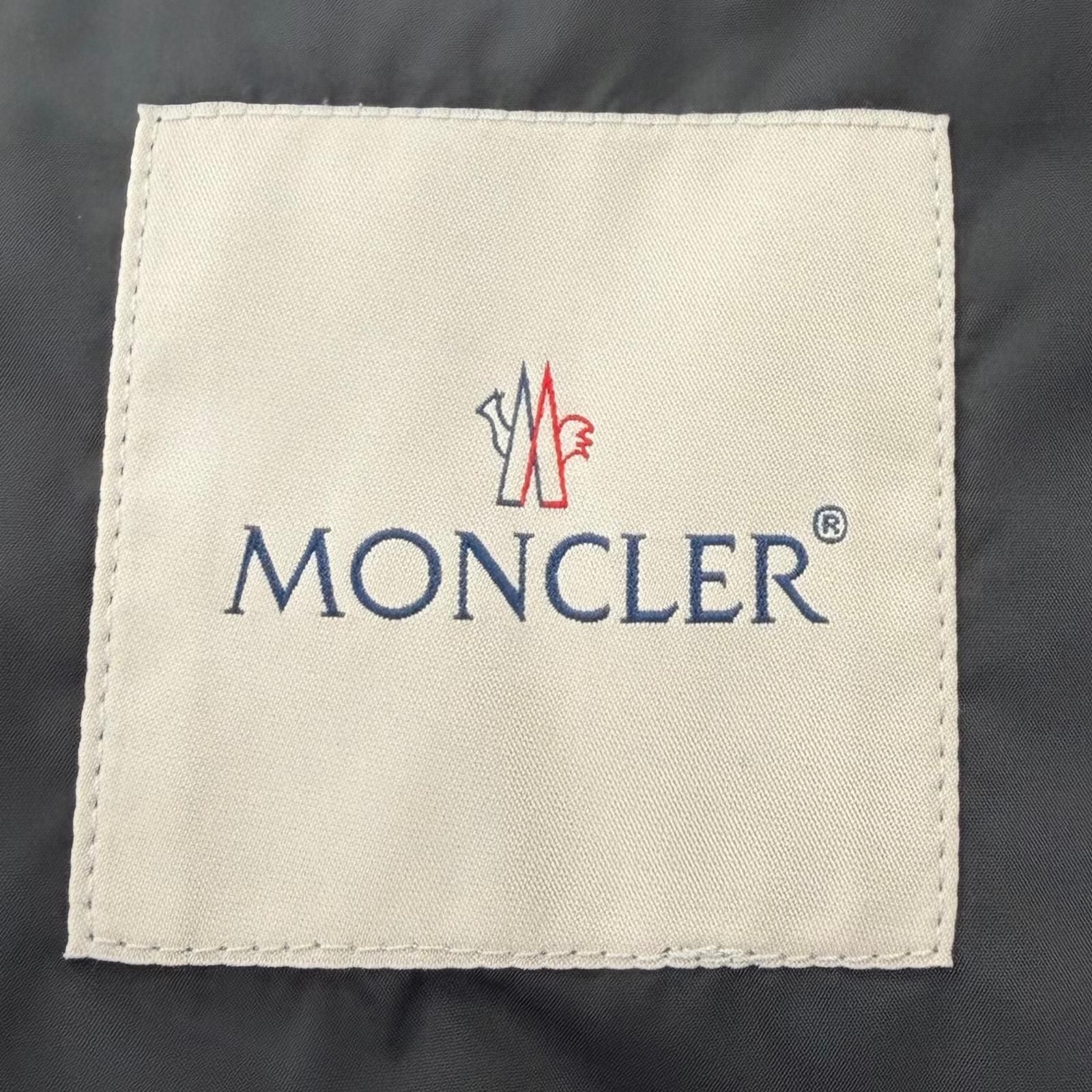 Moncler Gondry Plaid Leather Logo Patch Nylon Trim Hooded Zipup Down Jacket Gray — view 8