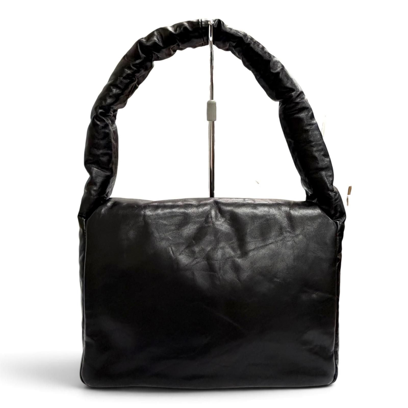 Balenciaga Monaco Leather Sling Bag One Handle Black Gold — view 4