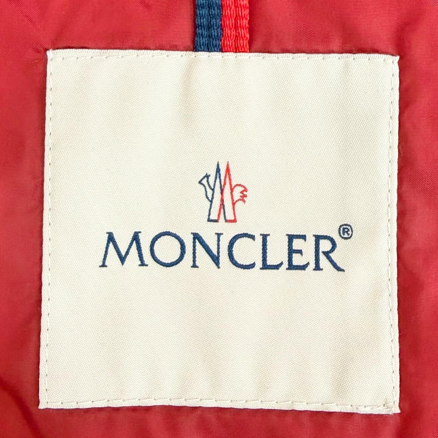 Moncler New Gastonet Logo Patch Hooded Down Jacket Red 116 Kids — view 8
