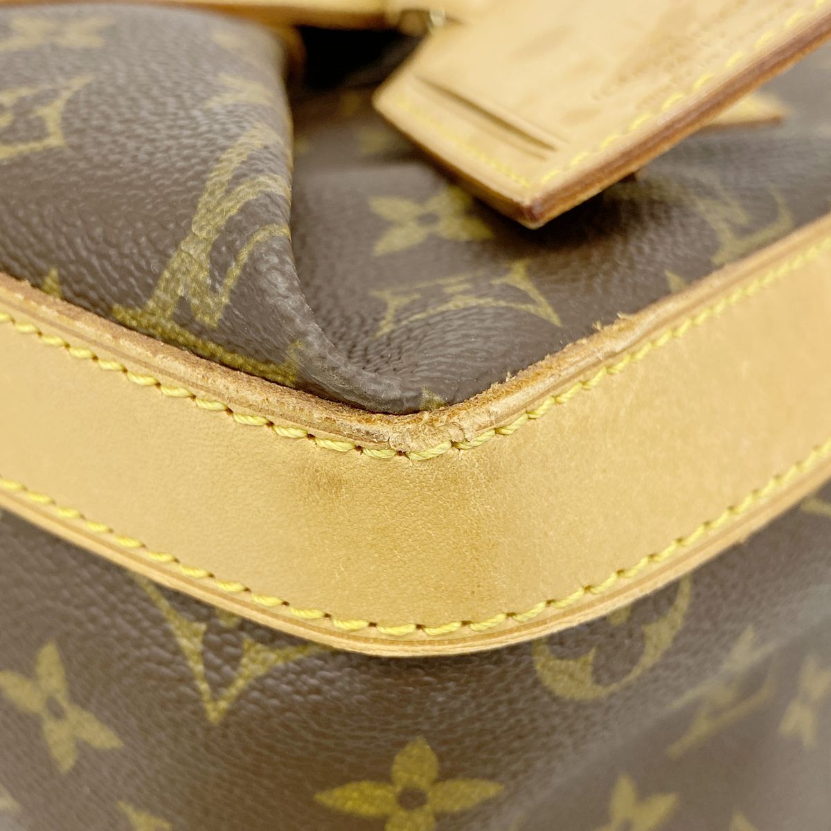 Louis Vuitton Boston Bag Monogram Cruiser 40 Brown — view 7